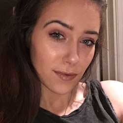 Ann's Chat & Dating Profile