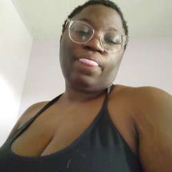 Bunny4lyfe's Chat & Dating Profile