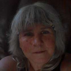 Darlene's Chat & Dating Profile