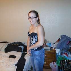 HannahWV's Chat & Dating Profile