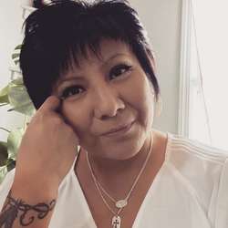Jeraine40's Chat & Dating Profile
