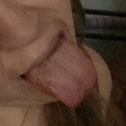 Mariamaria22's Chat & Dating Profile