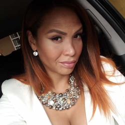 SallyT's Chat & Dating Profile