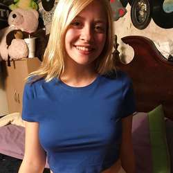 cyndie24's Chat & Dating Profile