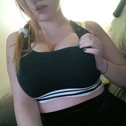 gigglygirl24's Chat & Dating Profile