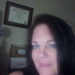 kellbellpdx's Chat & Dating Profile