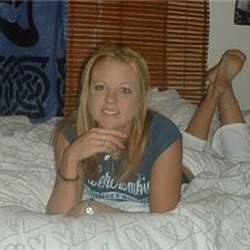 sandyw's Chat & Dating Profile